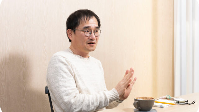 “우리의 말이 얼마나 아름다운지” 광화문글판 문안선정위원 김연수 소설가 인터뷰