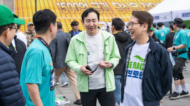 교보생명 신창재, ‘마라톤’에 주목 “생명보험, 고객의 인생 마라톤에 페이스 메이커 역할 해야”